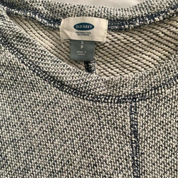 NAVY AND WHITE SWEATER - Picture 4 of 4